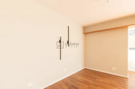 Apartamento com 2 Quartos para alugar, 130m² no Moema, São Paulo