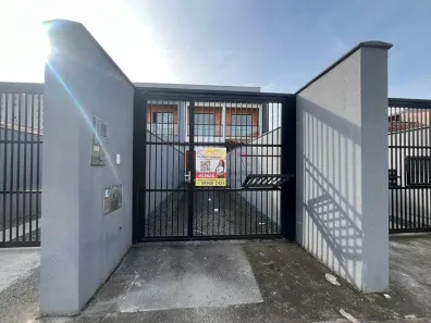 Casa com 2 Quartos à venda, 69m² no Floresta, Joinville