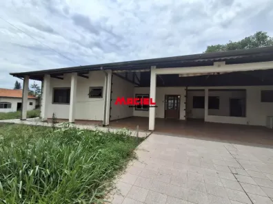 Casa com 3 Quartos à venda, 238m² no Jardim Limoeiro, São José dos Campos