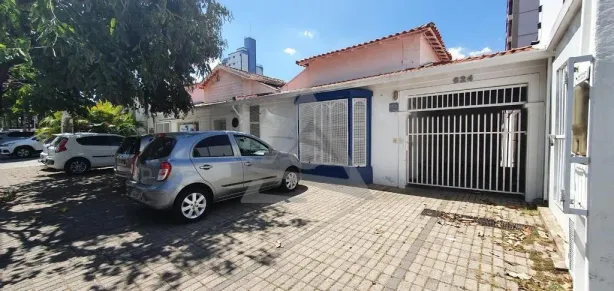 Imóvel Comercial com 3 Quartos para alugar, 140m² no Cambuí, Campinas