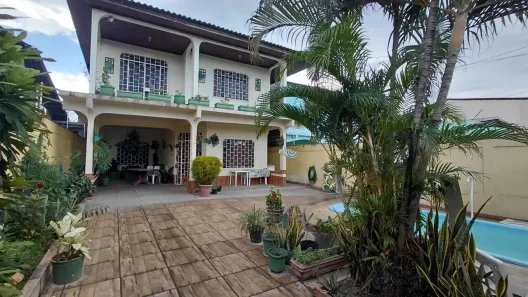 Casa de Condomínio com 3 Quartos à venda, 390m² no Parque 10 de Novembro, Manaus