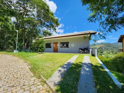 Casa de Condomínio com 3 Quartos à venda, 201m² no Vargem Grande, Teresópolis