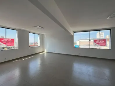 Sala Comercial para alugar, 52m² no Centro, Londrina