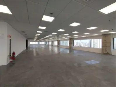 Sala Comercial para alugar, 1602m² no Água Branca, São Paulo