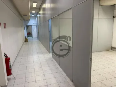 Prédio Comercial para alugar, 1100m² no Centro, Santos