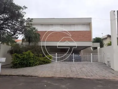Casa com 3 Quartos à venda, 260m² no Centro, Marília