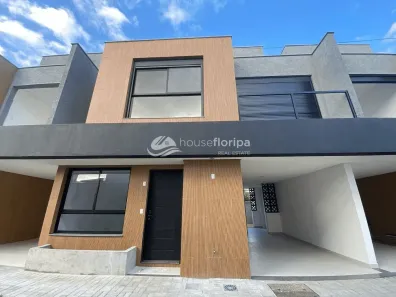 Casa com 3 Quartos à venda, 123m² no Campeche, Florianópolis
