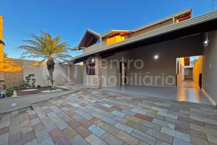 Casa com 3 Quartos à venda, 211m² no Jardim Beira-Mar, Peruíbe
