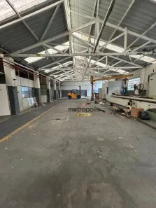 Galpão/Depósito/Armazém para alugar, 1000m² no Suíssa, Ribeirão Pires