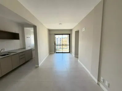 Apartamento com 2 Quartos para alugar, 71m² no Centro, Florianópolis