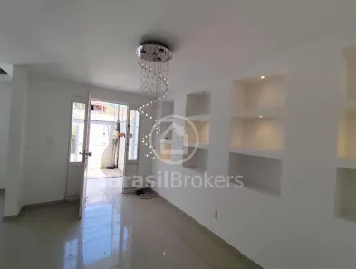 Casa de Condomínio com 5 Quartos à venda, 150m² no Freguesia (Jacarepaguá), Rio de Janeiro