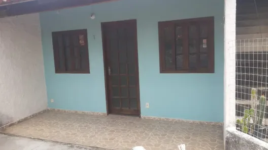 Casa com 1 Quarto para alugar, 45m² no Maria Paula, São Gonçalo