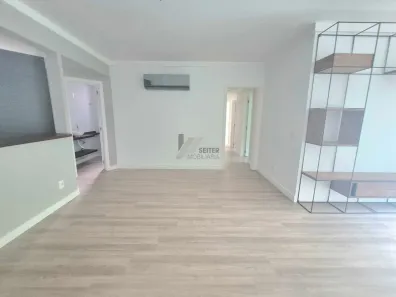 Apartamento com 4 Quartos para alugar, 127m² no Itacorubi, Florianópolis