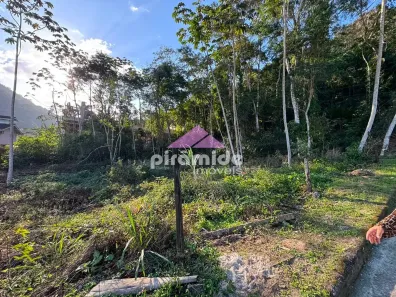 Lote/Terreno à venda, 730m² no Cidade Jardim, Caraguatatuba