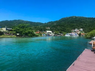 Casa com 3 Quartos à venda, 300m² no Barra da Lagoa, Florianópolis