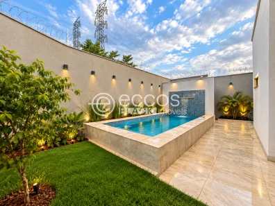Casa com 3 Quartos à venda, 205m² no Jardim Inconfidência, Uberlândia