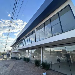 Sala Comercial à venda, 118m² no Neva, Cascavel