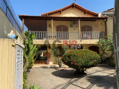 Casa com 4 Quartos à venda, 437m² no Vila Valqueire, Rio de Janeiro
