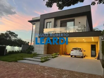 Casa de Condomínio com 5 Quartos à venda, 371m² no Alphaville, Santana de Parnaíba