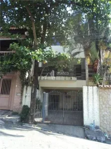 Sobrado com 3 Quartos à venda, 225m² no km 18, Osasco