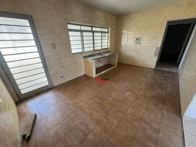 Apartamento com 3 Quartos para alugar, 102m² no São Manoel, Americana