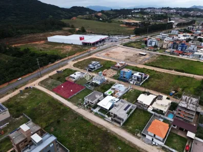 Lote/Terreno à venda, 375m² no Village, Imbituba