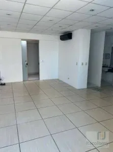 Sala Comercial para alugar, 59m² no Dezoito do Forte Empresarial/Alphaville., Barueri