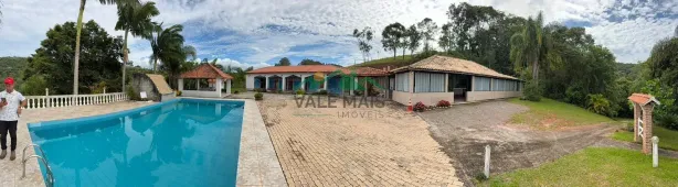 Fazenda/Sítio com 7 Quartos para venda ou aluguel, 710m² no , Cunha