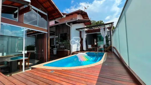 Casa com 4 Quartos à venda, 190m² no Nova Brasília, Jaraguá do Sul