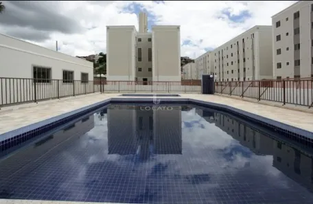 Apartamento com 2 Quartos para alugar, 45m² no Jóquei Clube, Juiz de Fora