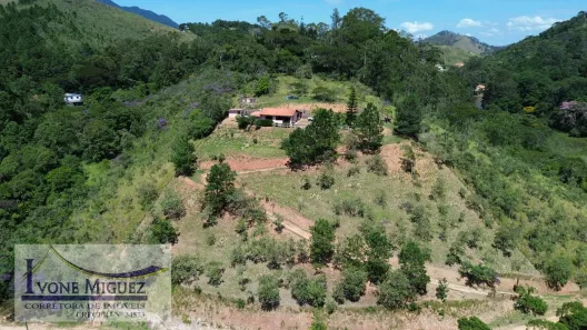 Fazenda/Sítio com 3 Quartos à venda, 4000m² no , Miguel Pereira