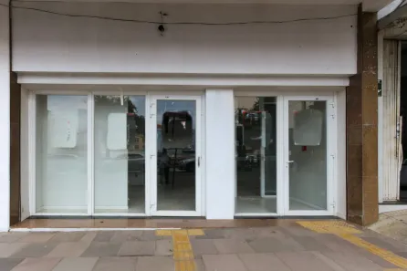Ponto Comercial para alugar, 327m² no Centro, Canoas