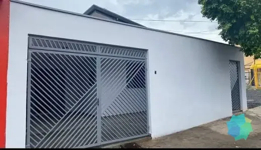 Casa com 2 Quartos à venda, 120m² no Centro, Salto