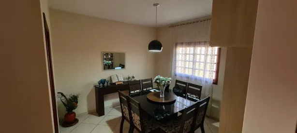Sobrado com 3 Quartos à venda, 200m² no Jardim Terras de São João, Jacareí
