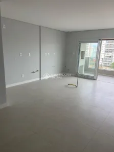 Apartamento com 3 Quartos à venda, 86m² no Barreiros, São José