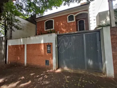 Casa com 3 Quartos à venda, 216m² no Centro, Araraquara