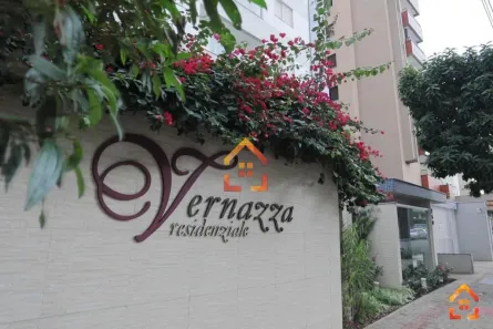 Apartamento com 2 Quartos à venda, 60m² no Vila Ipiranga, Londrina