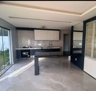 Casa de Condomínio com 4 Quartos à venda, 140m² no Taboão, São Roque