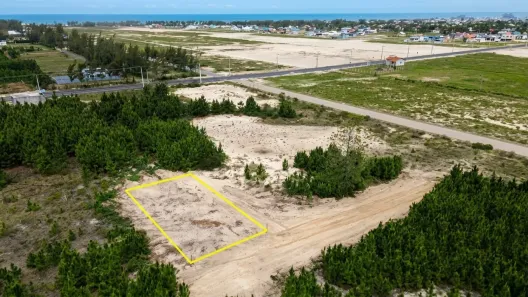 Lote/Terreno à venda, 300m² no , Balneário Gaivota