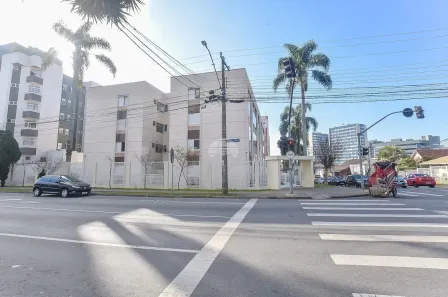 Apartamento com 3 Quartos à venda, 75m² no Ahú, Curitiba