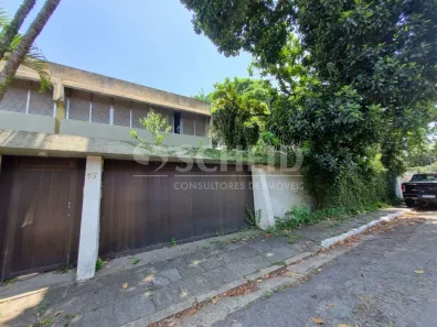 Casa com 3 Quartos à venda, 242m² no Jardim Hípico, São Paulo