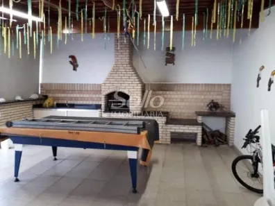 Casa com 3 Quartos à venda, 250m² no Jardim Colina, Uberlândia