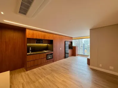 Apartamento com 2 Quartos para alugar, 68m² no Jardim das Acácias, São Paulo