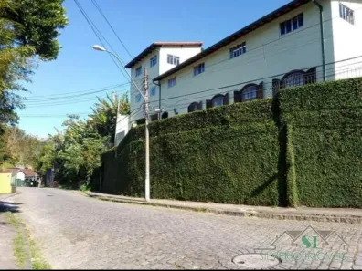 Casa com 4 Quartos à venda, 830m² no Valparaíso, Petrópolis