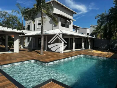 Sobrado com 4 Quartos à venda, 400m² no Plano Diretor Sul, Palmas