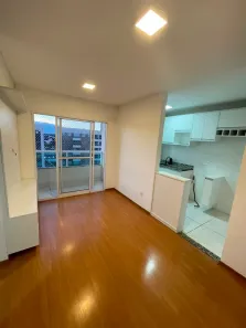 Apartamento com 2 Quartos para alugar, 50m² no Centro, Lauro de Freitas
