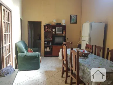 Fazenda/Sítio com 3 Quartos à venda, 1000m² no Chácara San Martin I, Itatiba