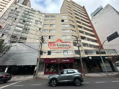 Apartamento com 2 Quartos à venda, 52m² no Centro, Curitiba