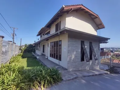 Casa com 3 Quartos à venda, 369m² no Saguaçu, Joinville