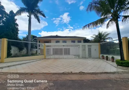 Sobrado com 5 Quartos à venda, 800m² no Park Way, Brasília